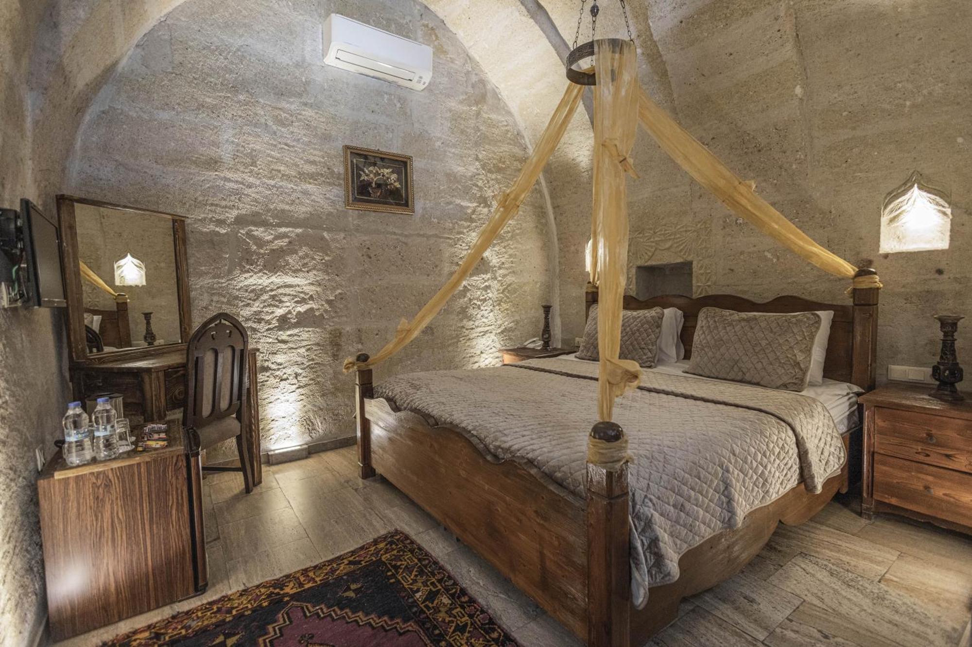 Maccan Cave Hotel Goreme Exterior photo